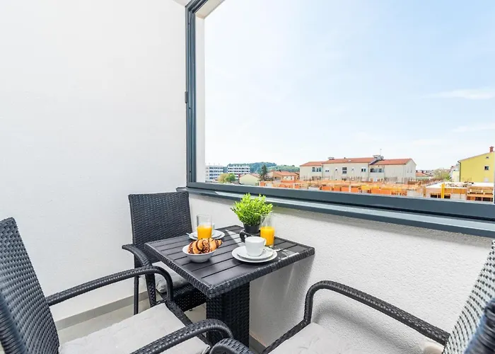 Apartamento Anni Pula